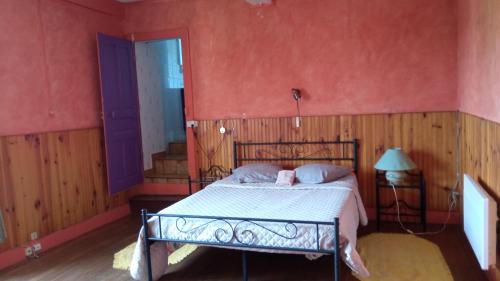 Anchenoncourt-et-Chazel House | Les deux Licornes