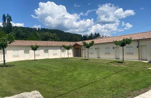 Jaujac House | Les Ecuries du Chille