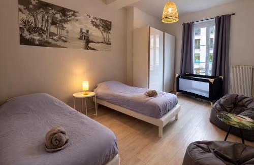 Macon Apartment | Les Fresques Mâconnaises Central - Luxe - 7pers