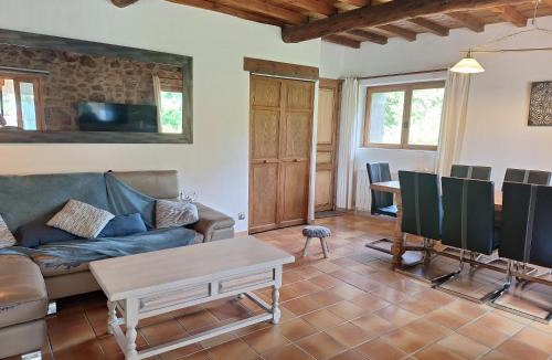 Rhone Crussol House | Les Gîtes du Bret