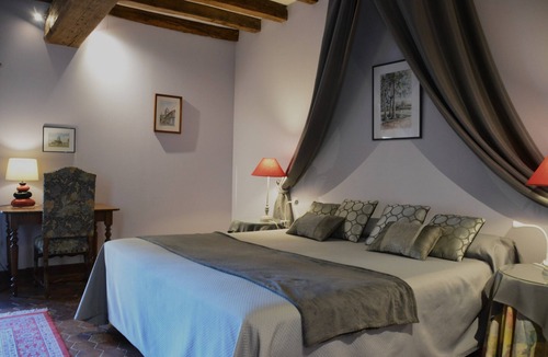 Chevannes Other | Les Granges du Château : Charming gîte with swimming pool in Burgundy