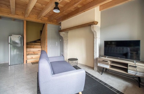 Job House | Les Hirondelles - JOB