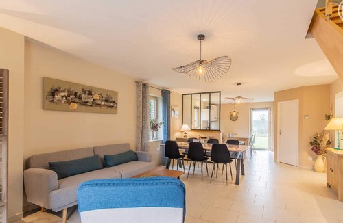Saillenard House | Les Hirondelles - Saillenard