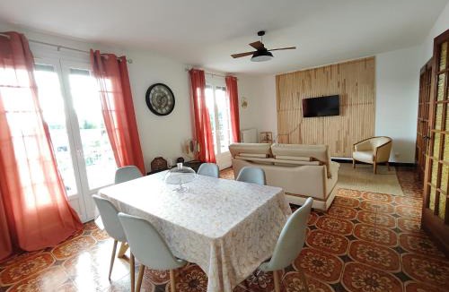 Digoin Apartment | Les jardins Ducarouge 1 climatisé