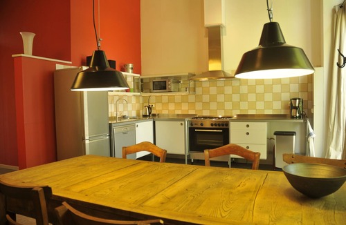 Cahuzac-sur-Vere Cottage | Les Landes gite 'Sol' workshops
