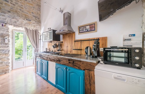 Saint-Alban-sous-Sampzon Apartment | Les Magnans - Grospierres