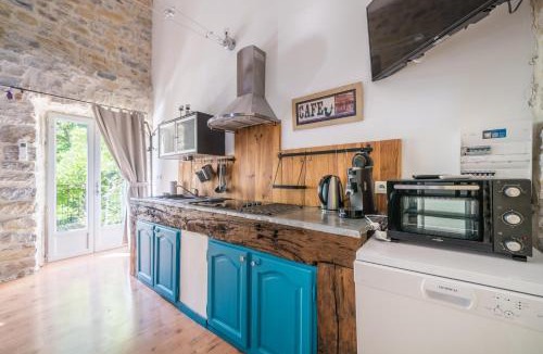 Saint-Alban-sous-Sampzon Apartment | Les Magnans - Grospierres