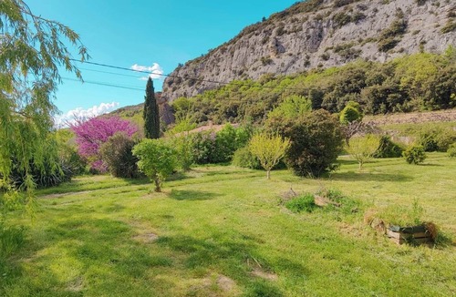 Beaumont-du-Ventoux House | Les Oliviers, gîte for 4p Lacets du Ventoux
