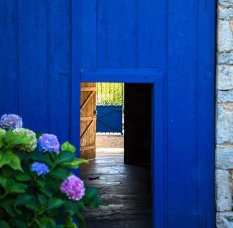 Aze Bed & Breakfast | Les Portails Bleus