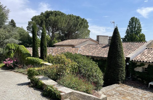 Montelimar Villa | Les Solières: a beautiful villa in Drôme provençale