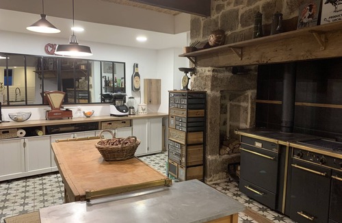 Saint-Jean-Roure House | Les sources d'Avenas Large house with view in the heart of the Monts d'Ardèche park