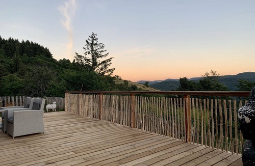 Saint-Jean-Roure House | Les sources d'Avenas Large house with view in the heart of the Monts d'Ardèche park