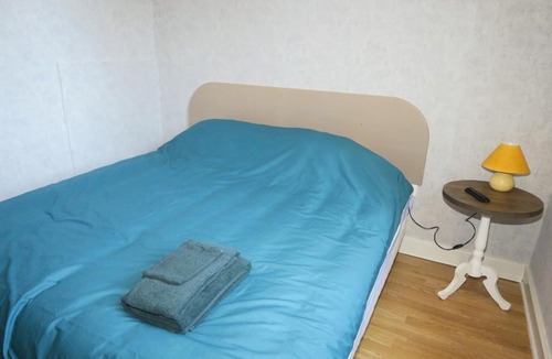 Pierrefitte-sur-Loire House | Les Volets Bleus