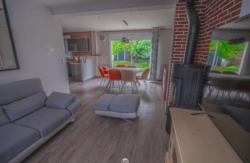 Sainte-Genevieve-des-Bois Villa | Location Cosy Paris - villa Emeraude