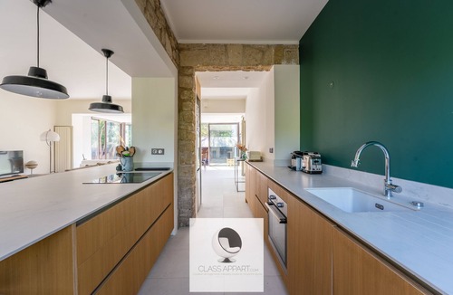 La Chamberte Villa | Location à la Semaine D'une Superbe Villa de Charme sur Montpellier Avec Piscine