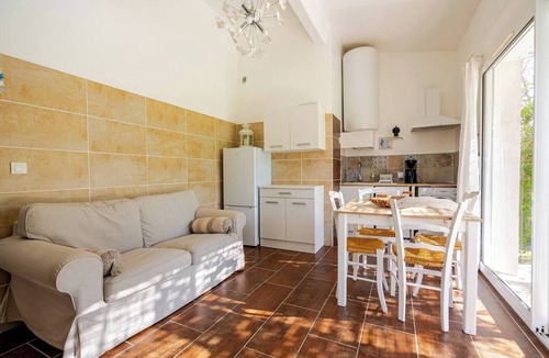 Mazan House | Location de Charme - SPA Extérieur - Clim - at the foot of Mont Ventoux