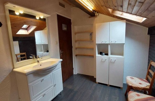 Pont-du-Navoy Apartment | Location in the Jura 10 km from Champagnole and 6 km from Lac de Chalain
