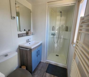 Bregnier-Cordon House | Lodge de la Cascade