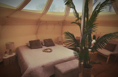 Lapalisse Other | Lodge Plein ciel et son jacuzzi privatif