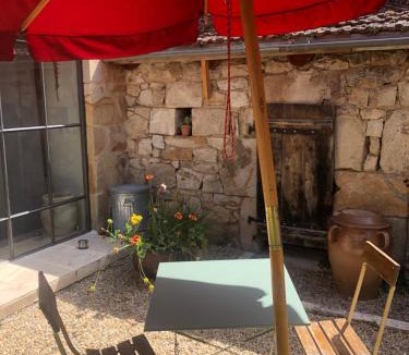 Saint-Martin-d'Ollieres House | Loft à la campagne