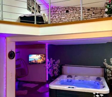 Moriviller House | LOFT Aux Retrouvailles -Gîte avec Spa