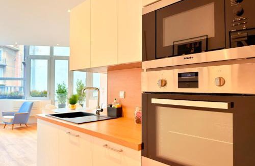 Besancon Apartment | Loft climatisé Parking & Terrasse Proche centre 6p