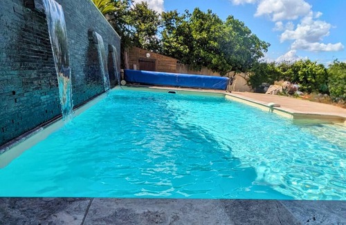 Valreas House | Loft Entre Vigne et Truffes Location Vacances Groupe en Provence