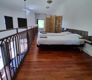 Tournon-sur-Rhone House | Loft La Rotonde à La Terrasse local vélos piscine pour 2 personnes