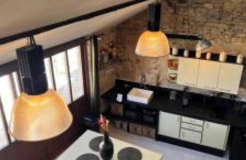 Arbois House | Loft Magazzino 2 minutes from the center. Pets allowed