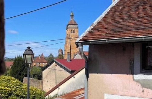 Arbois House | Loft Magazzino 2 minutes from the center. Pets allowed