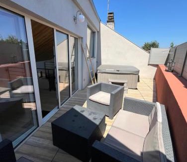 Baccarat Apartment | Loft Moderne Avec Jacuzzi Roft top Le B
