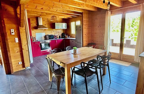 Bonlieu Ski Chalet | Log cabin in the heart of the Pays des Lacs 6 pers