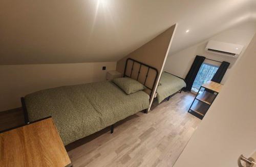 Dracy-le-Fort Apartment | Logement 4 personnes Dracy-Le-Fort