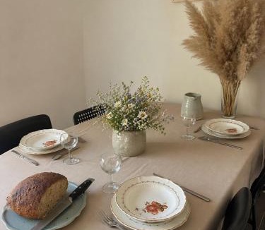 Loriol-sur-Drome Apartment | Logement entier en campagne proche rivière