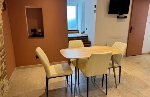 Dracy-le-Fort Apartment | Logement entier pour 2 personnes à Dracy-le-Fort