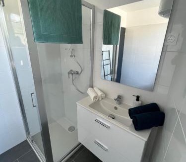La Voulte-sur-Rhone Apartment | Logement lumineux rénové à neuf