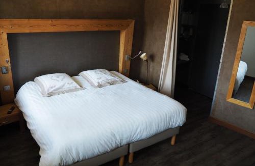 Le Chatelard Hotel | Logis Hôtel - Auberge les Clarines
