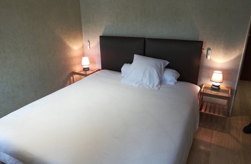 La Grande-Verriere Hotel | Logis Hôtel de la Poste - Chez Cécile
