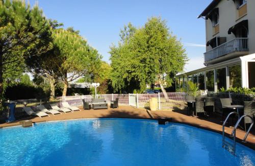Lux Hotel | Logis Les Charmilles Chalon-sur-Saône Sud