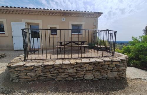 Beaumes-de-Venise Bed & Breakfast | Lou Bel Endre - Mas Evajade