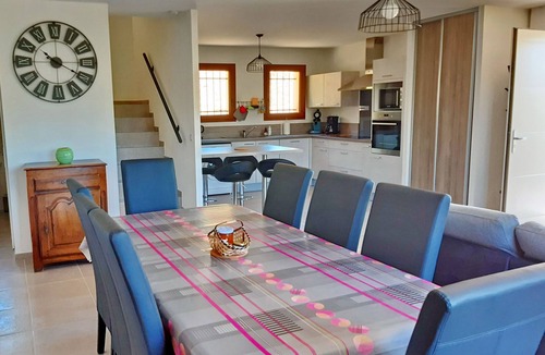 Buis-les-Baronnies Apartment | Lou Pitchot Maximénet Le cerf by Interhome