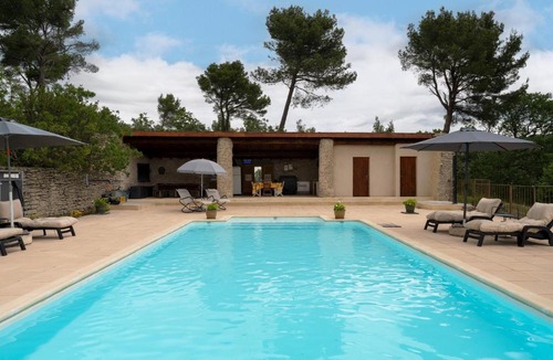 L'Isle-sur-la-Sorgue Apartment | Lou Recati La Ribelle En Provence