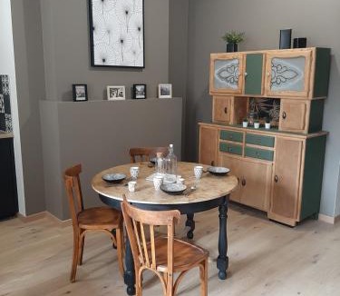 Louhans Apartment | LOUHANS Les Petites Arcades avec ses deux appartements coté Arcades et coté cour