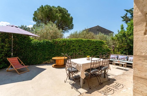 Taillades House | Louvanna
