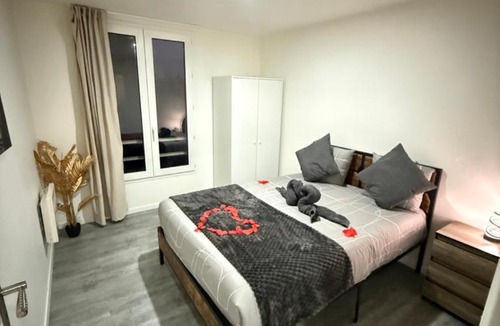 Villeneuve-Saint-Georges Apartment | Love appart Parisienne