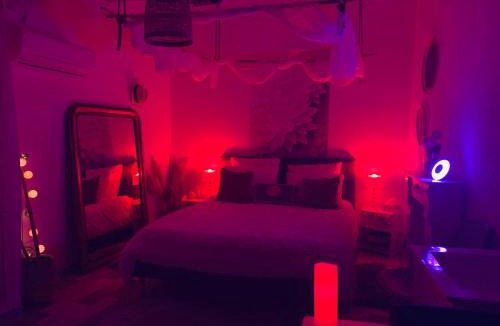 Le Barroux Apartment | Love Appart Balnéo Jacuzzi Romantique Insolite