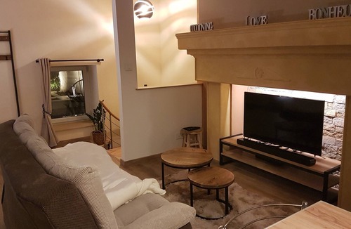 Cemboing Apartment | LOVE ROOM COSY LOVE & SPA, SAUNA, HAMMAM, PRIVATE SPA
