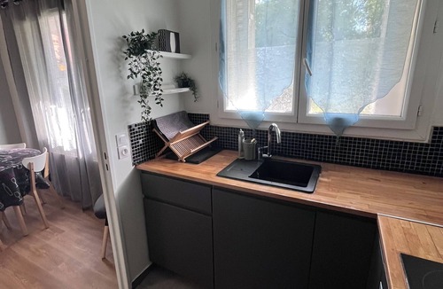 Noisy-le-Sec Apartment | Lovely apartment in a good location near the town center