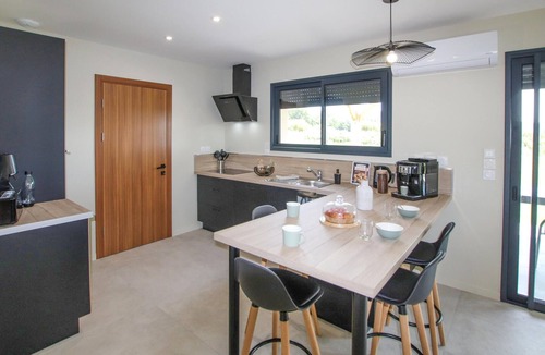 Puy-Saint-Martin House | Lovely home in Puy St Martin