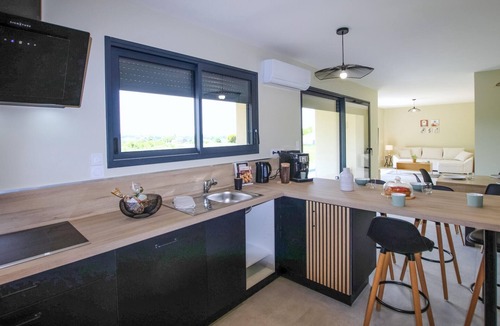 Puy-Saint-Martin House | Lovely home in Puy St Martin